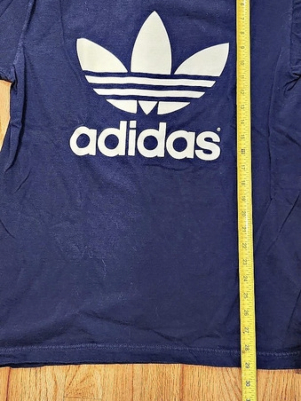 Adidas Trefoil Logo Vintage Navy Blue Mens Medium T-Shirt made in USA